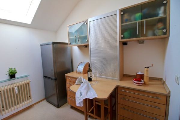 K&uuml;che mit Essplatz nachher